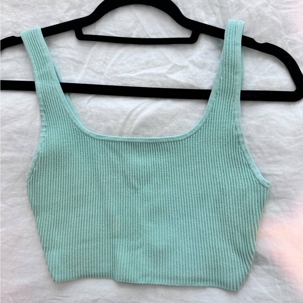 Aritzia Sculpt Knit Squareneck Cropped Tank